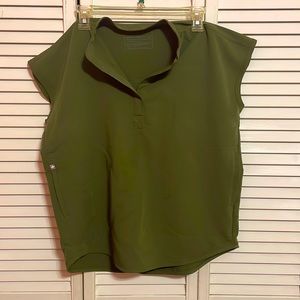 Figs Olive top Rafaela XXS, Pants are the Yola skinny high wasted pants XS.